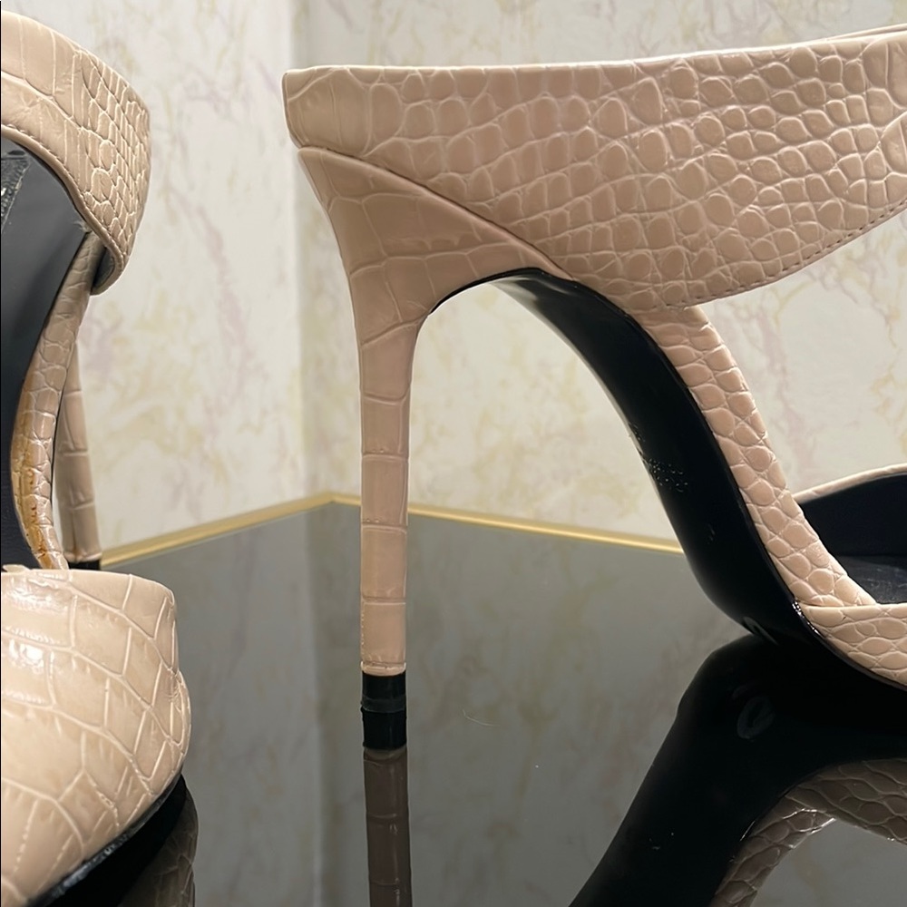 Zara Cream Heels With Pointed Toe And Open Back - image 6